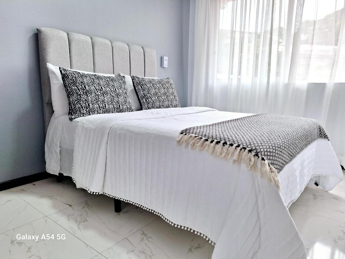Отель Casa Victoria Cr San Isidro De El General Экстерьер фото
