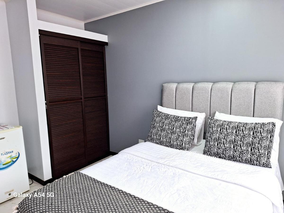 Отель Casa Victoria Cr San Isidro De El General Экстерьер фото